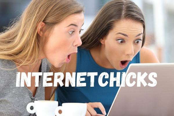 Exploring the InternetChicks website on a computer screen for online success.